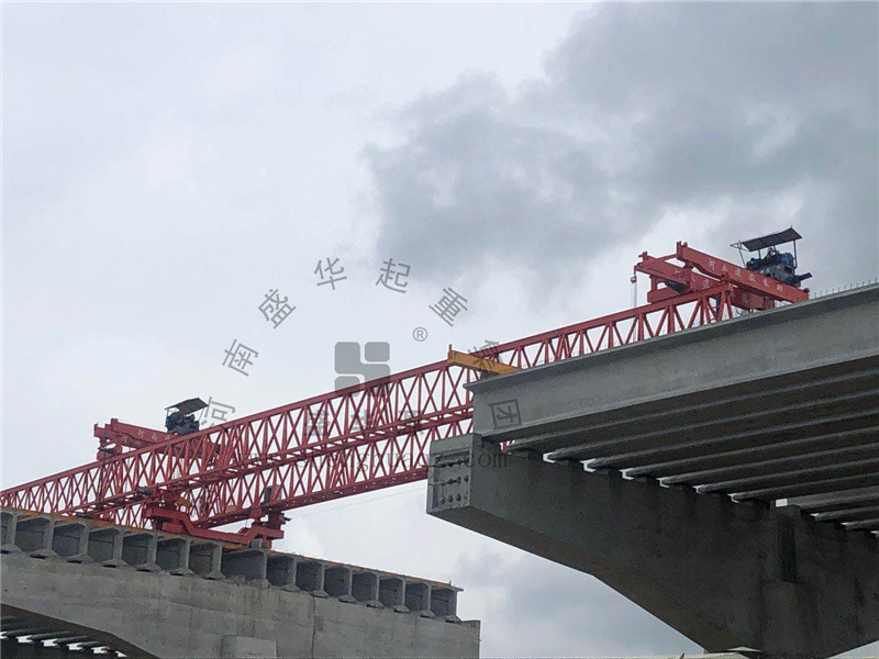 盛华集团丨180T贵州架桥机施工现场